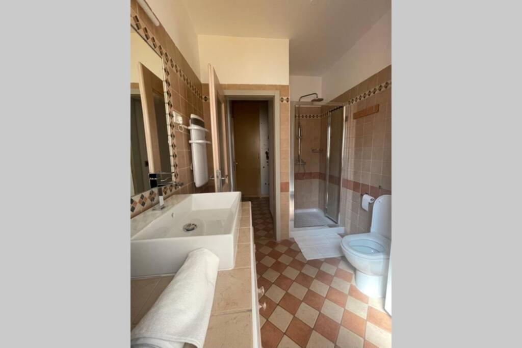 Stylish One Bedroom Apartment Near The Riva Izola Luaran gambar